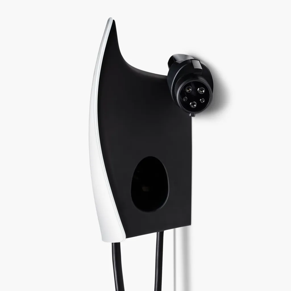 Tesla Connector